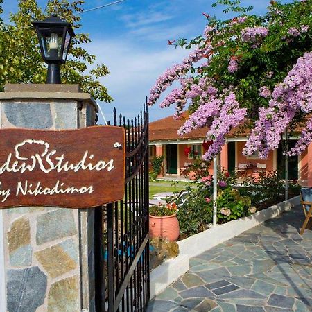 Nikodimos Garden Studios Agios Georgios  Bagian luar foto