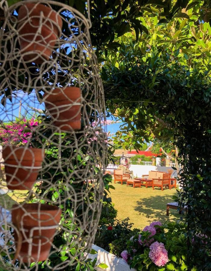Nikodimos Garden Studios Agios Georgios  Bagian luar foto